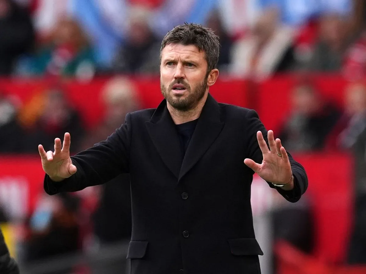 Man United transfer news: 'Agreement' reached with £80m midfielder but Michael Carrick faces battle with Premier League rival