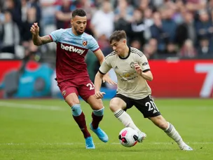 Ryan Fredericks returns from suspension for West Ham