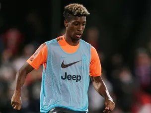 Coman partners Mandzukic in Juve attack