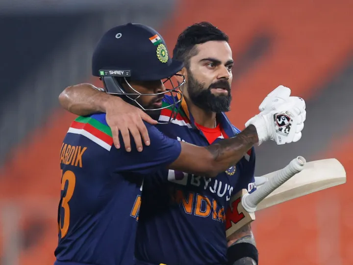 India defeat England in T20 decider