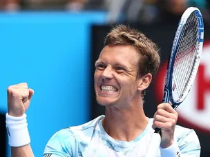 Berdych claims victory over Chardy to advance