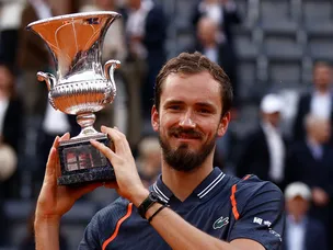 Daniil Medvedev sees off Holger Rune to win Italian Open