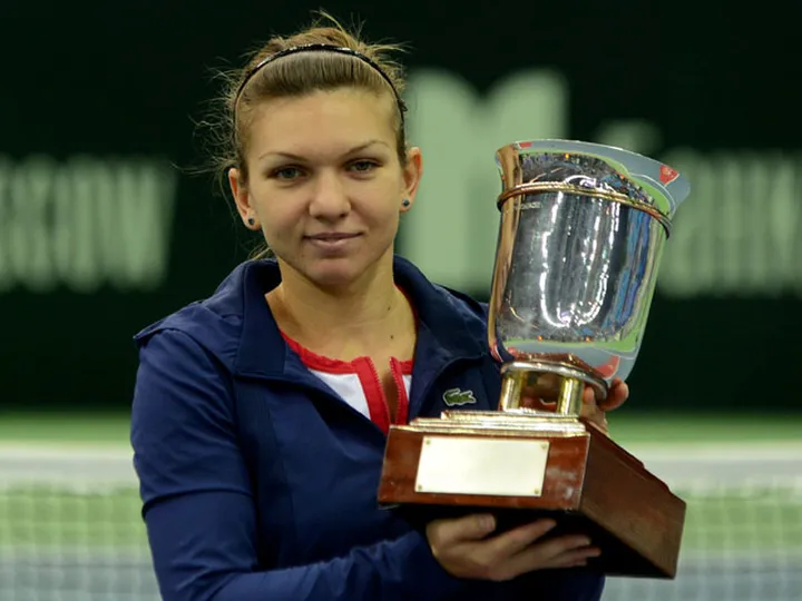 Halep beats Stosur to Kremlin Cup
