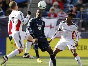 New England, Kansas play out stalemate