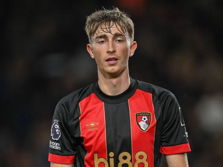 Iraola addresses Huijsen transfer rumours amid Chelsea, Liverpool links