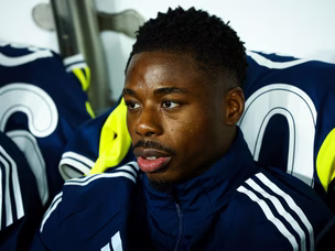 Wolves among clubs 'interested' in former Sheffield Wednesday star