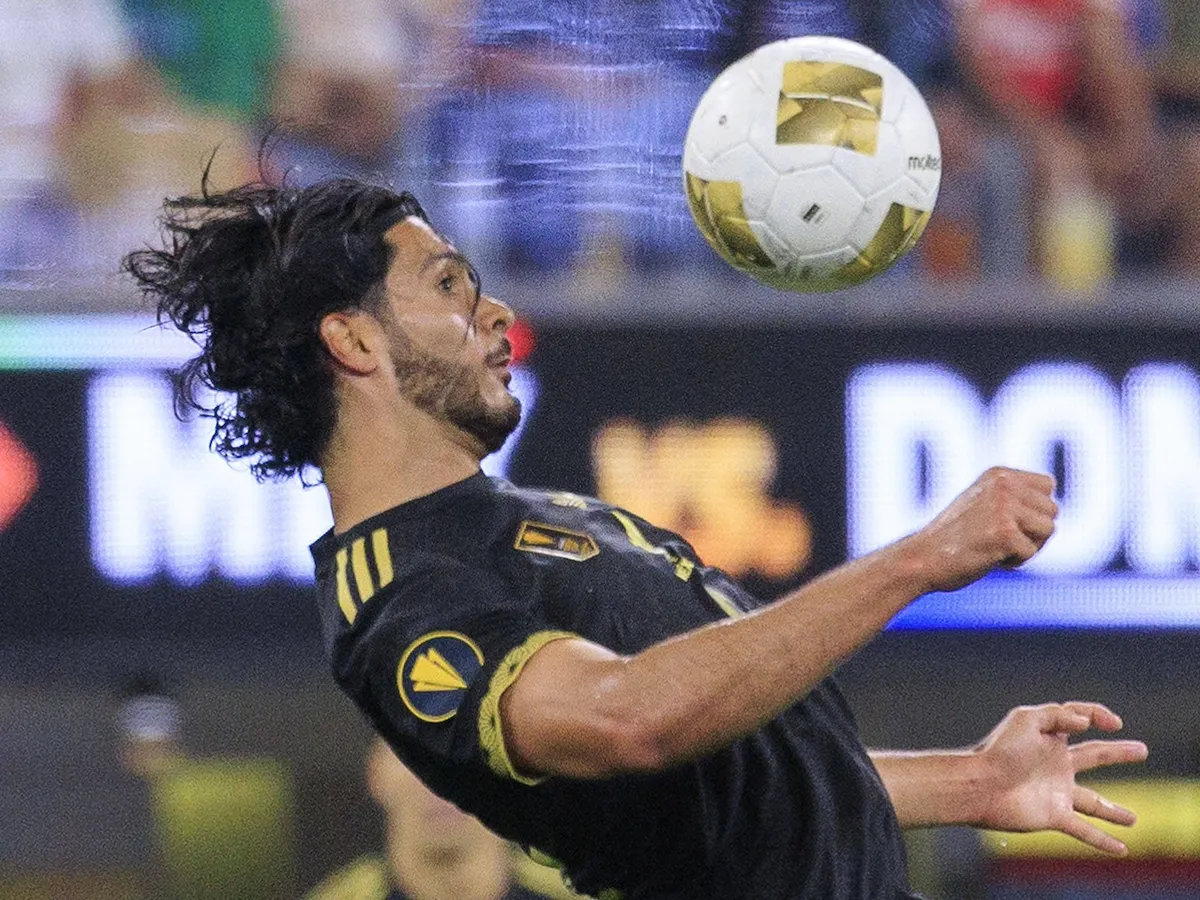 Mexico vs. South Africa: Raul Jimenez chases history as El Tri forward line looks to dismantle Bafana Bafana