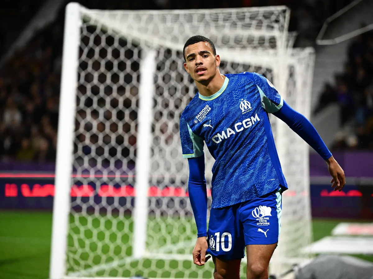 Second European heavyweight joins race for Mason Greenwood