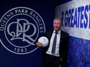 Steve McClaren slams â€˜mind-bogglingâ€™ refereeing as QPR slip to late defeat