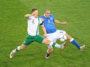 Six withdraw from Ireland squad