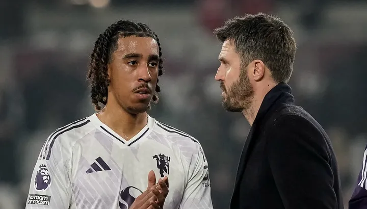 Man United's team news for Brentford clash revealed as Leny Yoro injury update is issued