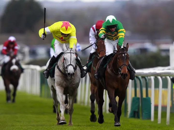 Aintree tests new fences