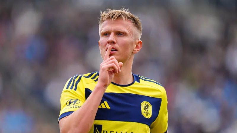 Wolves 'considering' January move for player only upstaged by Messi in 2025 MLS