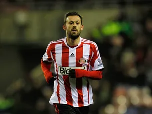 Fletcher fires Sunderland to first win