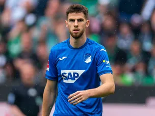 Transfer news and rumours: Leeds agree '£17m' transfer for Bundesliga midfielder