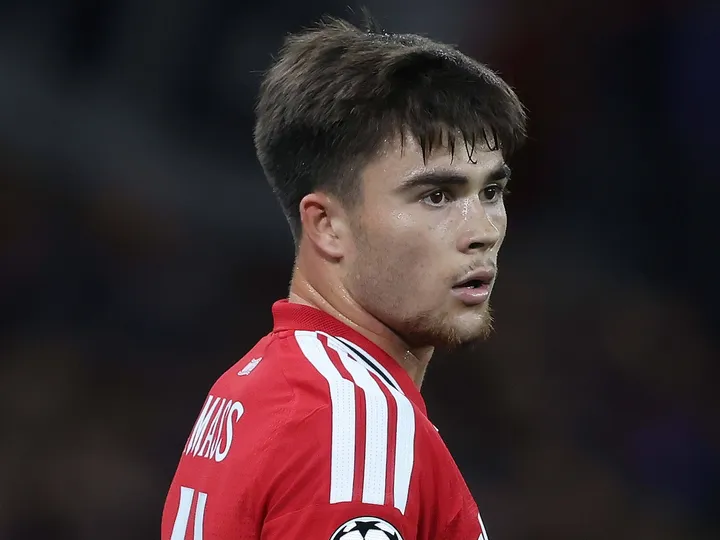 Man United 'make decision' on Amass future amid exit talk