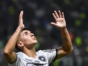 Forest 'join race' for Argentina international at familiar club