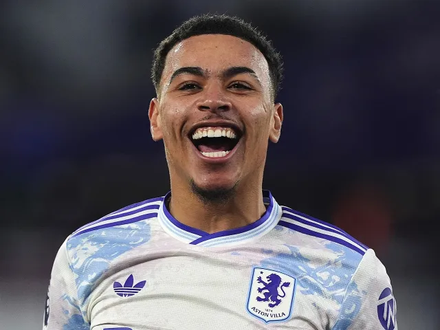 Man United-linked Rogers drops 'major hint' over summer plans