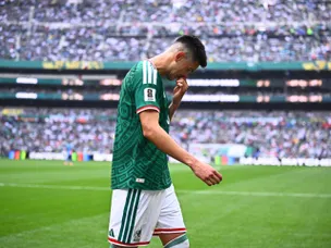 Azteca party, Aguirre problem: Who replaces Montes vs. South Korea?