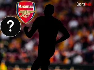 Arsenal 'hold talks' over striker who attracted £111m transfer bid