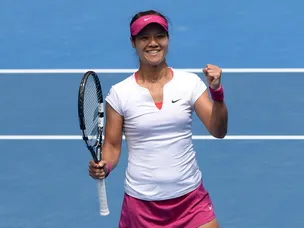 Li Na brushes aside Suarez-Navarro