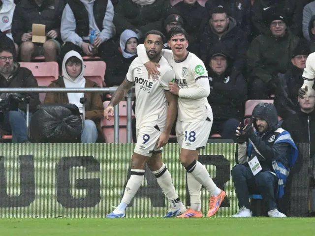 West Ham make transfer decision on striker : Latest transfer news and rumours today