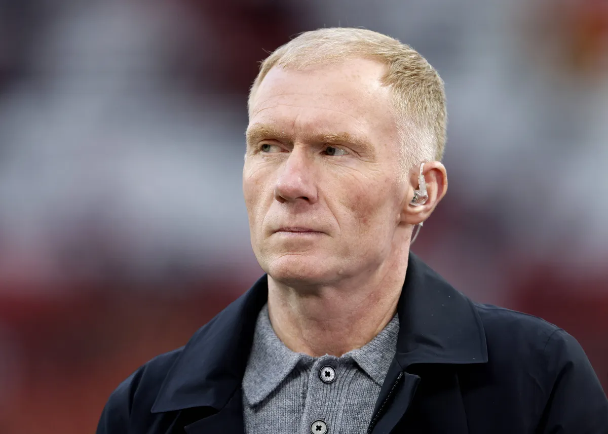 Scholes names eight United players who should leave — and backs triple midfield swoop
