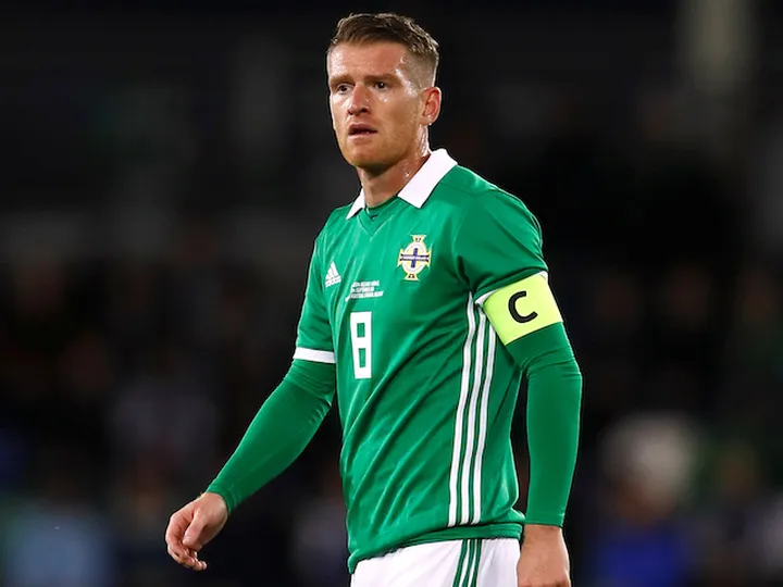 Steven Davis announces retirement from football