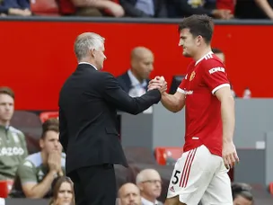 Man Utd vs. Everton injury, suspension list, predicted XIs