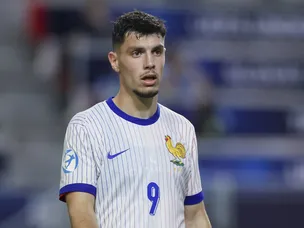 Wolves handed further transfer blow as striker 'says no' to Molineux move