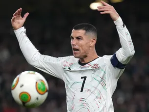 CR7 sees red as Parrott brace boosts Republic of Ireland's World Cup dream