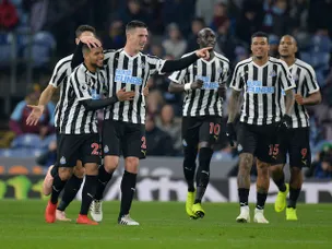 Third successive win lifts Magpies further clear of danger