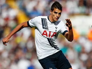 Lamela hat-trick puts Spurs in control