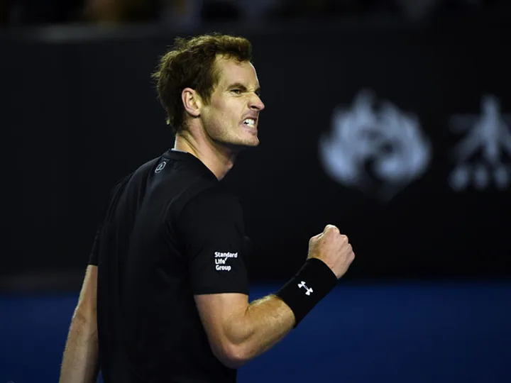 Murray seals Aus Open final spot