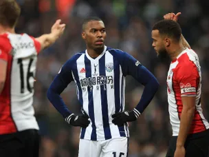 Sturridge injured three minutes after kickoff