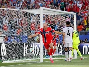 Norway 4-1 Iraq: Haaland marks World Cup debut with brace as Vikings' right-flank weakness exposed in Group I opener