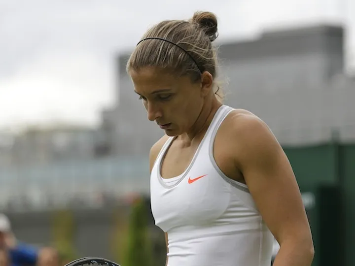 Errani stunned in first round