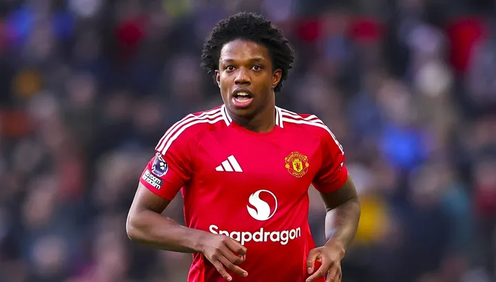 Man United transfer news: Turkish outfit ‘make offer’ for Tyrell Malacia ahead of deadline – Sports Mole