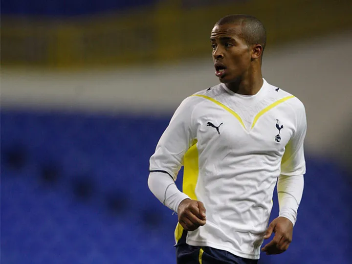 Byrne joins Crawley on loan