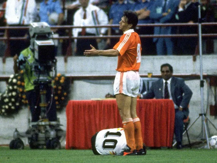 Euro classics: Van Basten 1988 super show stuns favourites