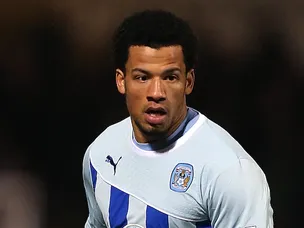 Delfouneso strike gives Coventry lead