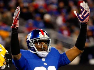 Nicks: "I can't throw it to myself"