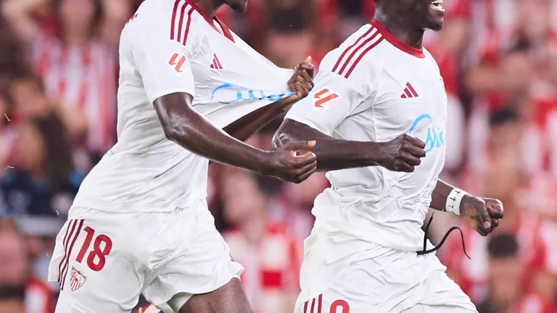 Casemiro replacement: Man Utd offered 'bargain' £21m La Liga-based midfielder