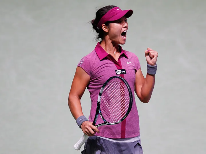 Li into WTA Championships final