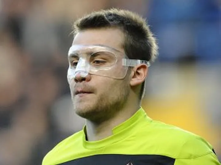 Mignolet looking forward to Liverpool competition