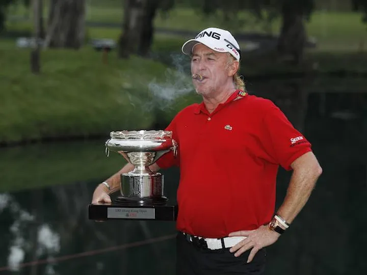 Jimenez triumphs in Hong Kong