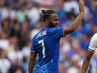 Sterling 'in talks' with seven Champions League clubs following Chelsea exit