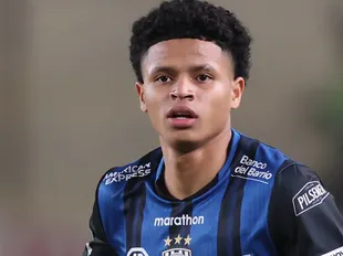 Wolves 'leading the race' to sign two-cap Ecuador international in 2026