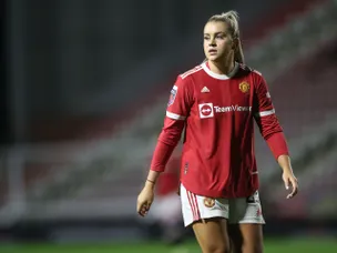 Alessia Russo: 'Playing at Old Trafford is nothing without our fans'
