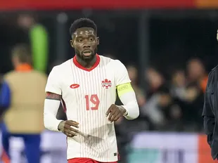Davies status in question: Predicted Canada lineup vs. Bosnia-Herzegovina